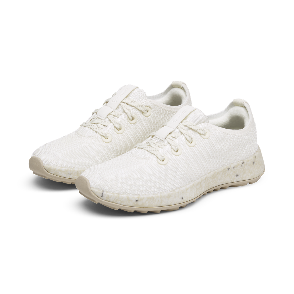 A11943_25Q3_Runner-NZ-Remix-Natural-White-Natural-White-Sole_PDP_PAIR_3Q.png