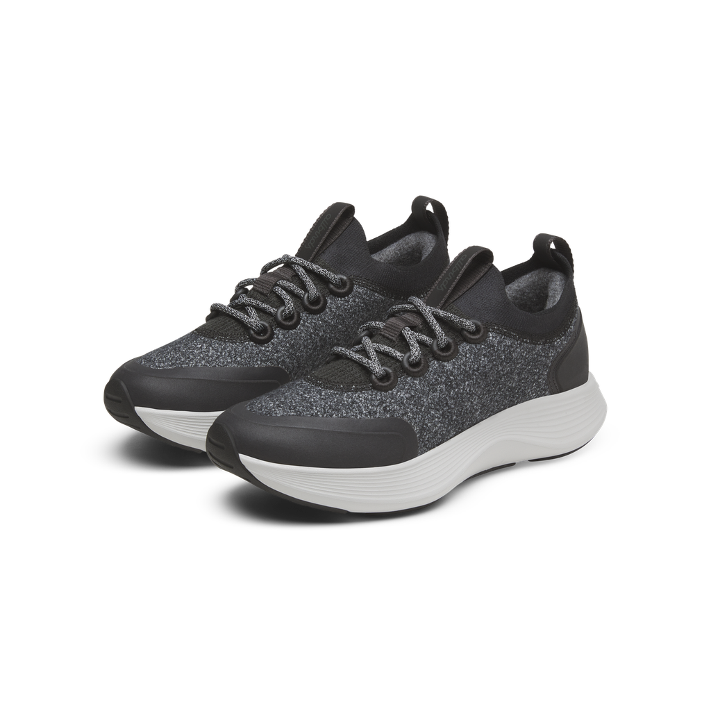 A11679_25Q3_Wool-Strider-Dark-Grey-Light-Grey-Sole_PDP_PAIR_3Q.png