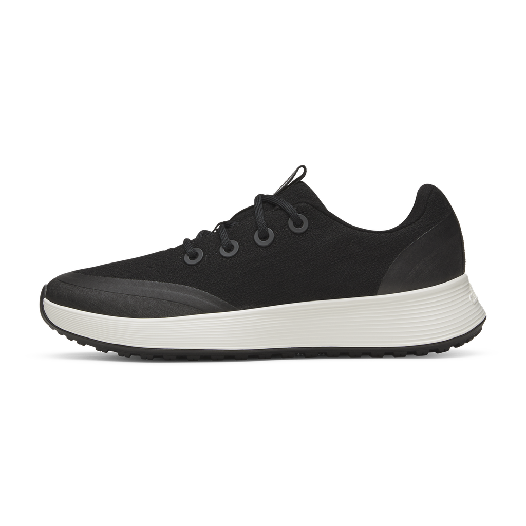 [A10999W050] Women's Runner Protect - Natural Black (Natural White Sole) (5)